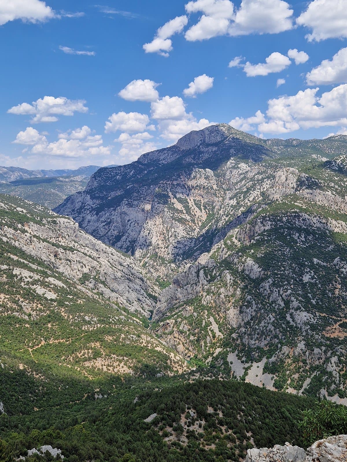 Dorf Ormana