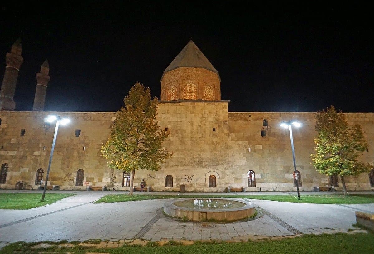 Sifaiye Medizinische Madrasa