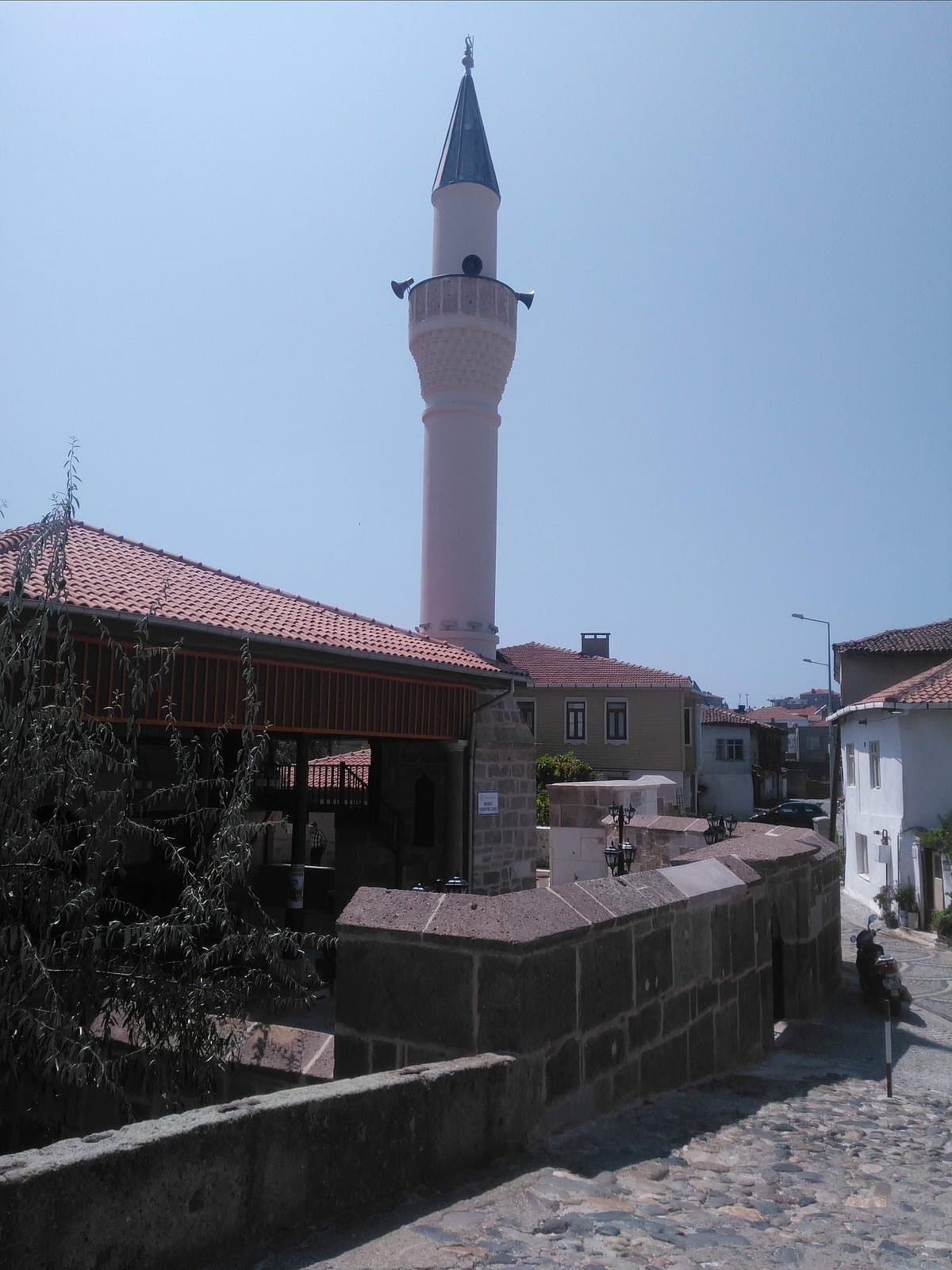 Tas Kopru Moschee