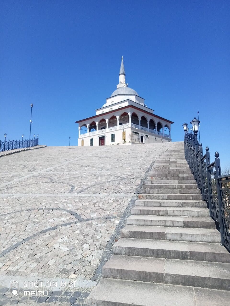 Kıbledağı-Moschee