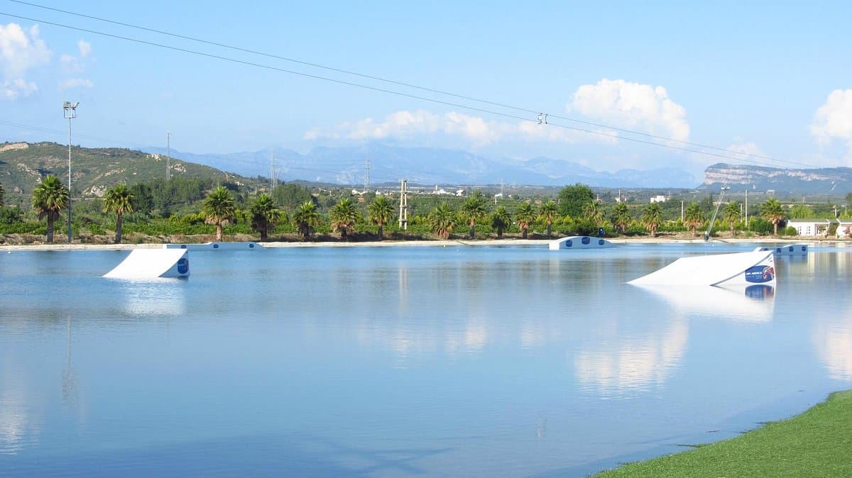 Hip-Notics Cable Ski Park