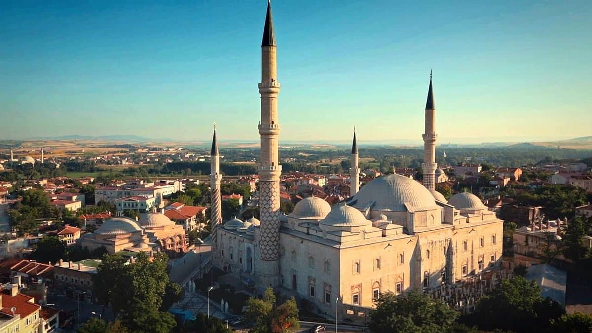 Üç Şerefeli Moschee