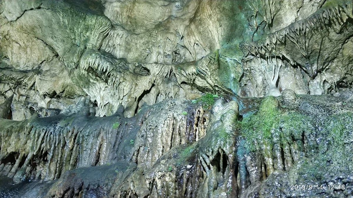 Zindan-Höhle