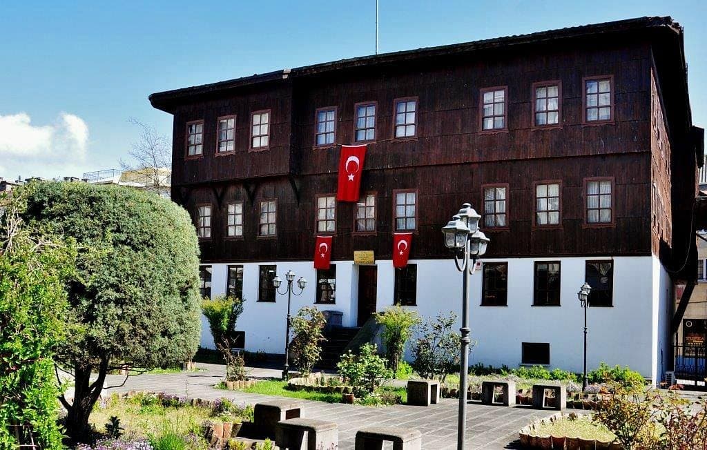 Ethnographisches Museum Arslan Torun Herrenhaus