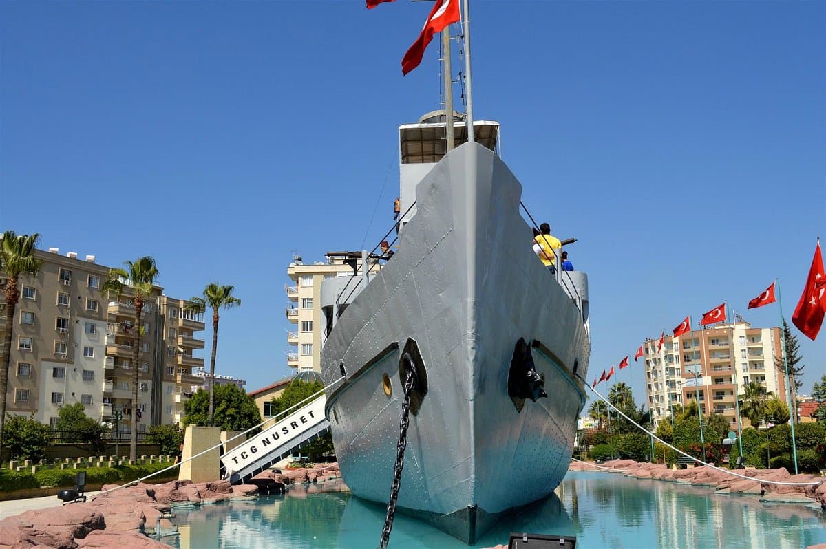 Nusret Minenleger Museum