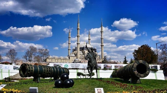 Statue von Fatih Sultan Mehmet