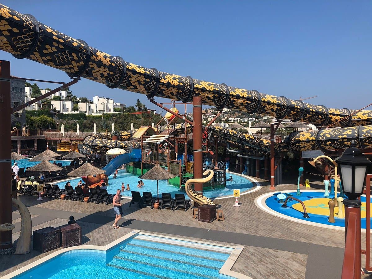 Pirates Inn Cactus Aquapark