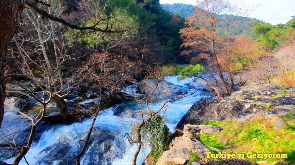 Sütüven-Wasserfall
