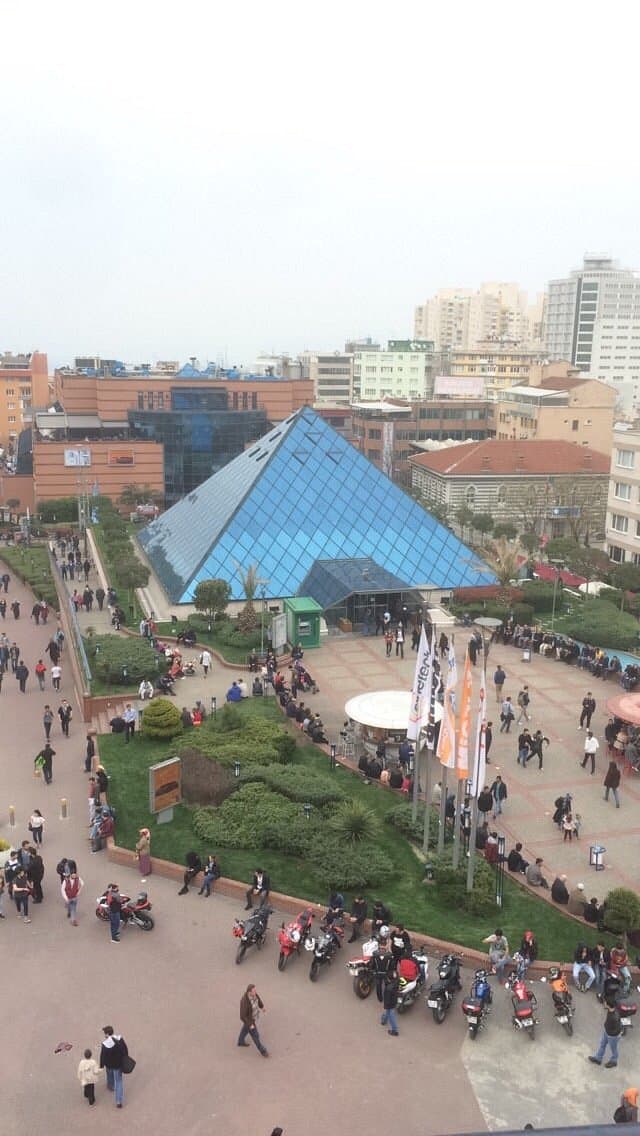 Einkaufszentrum Zafer Plaza