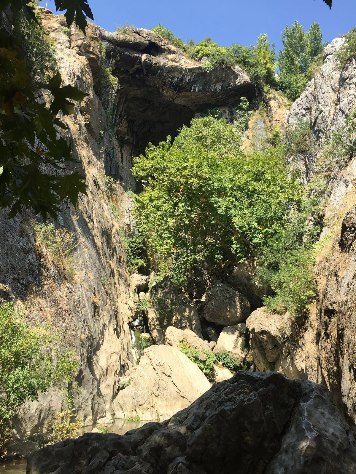 Dongel-Höhle