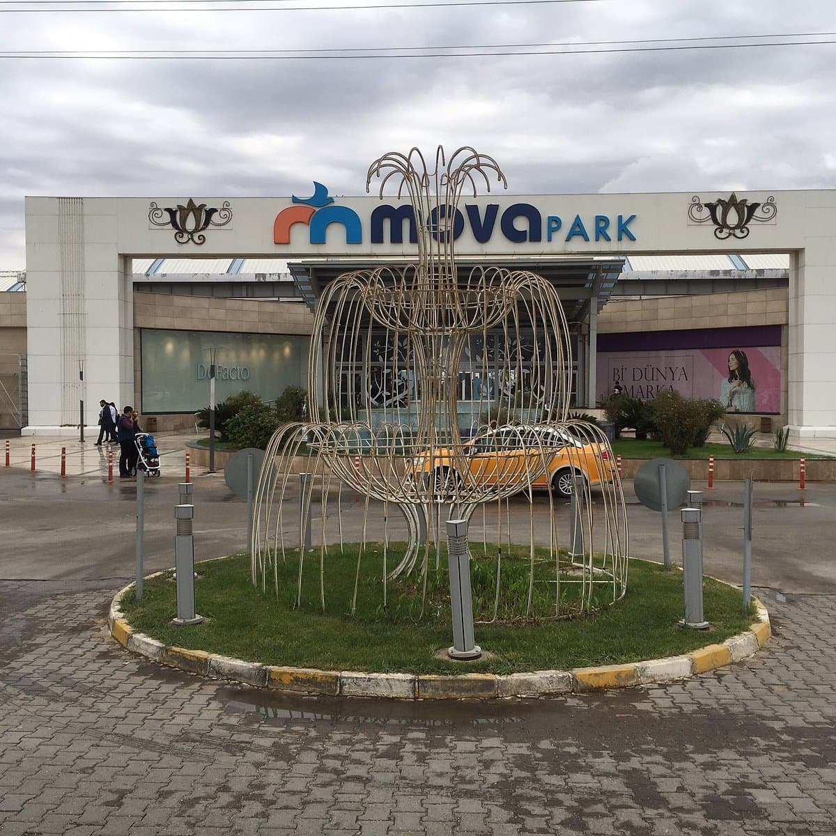 Movpark Einkaufszentrum