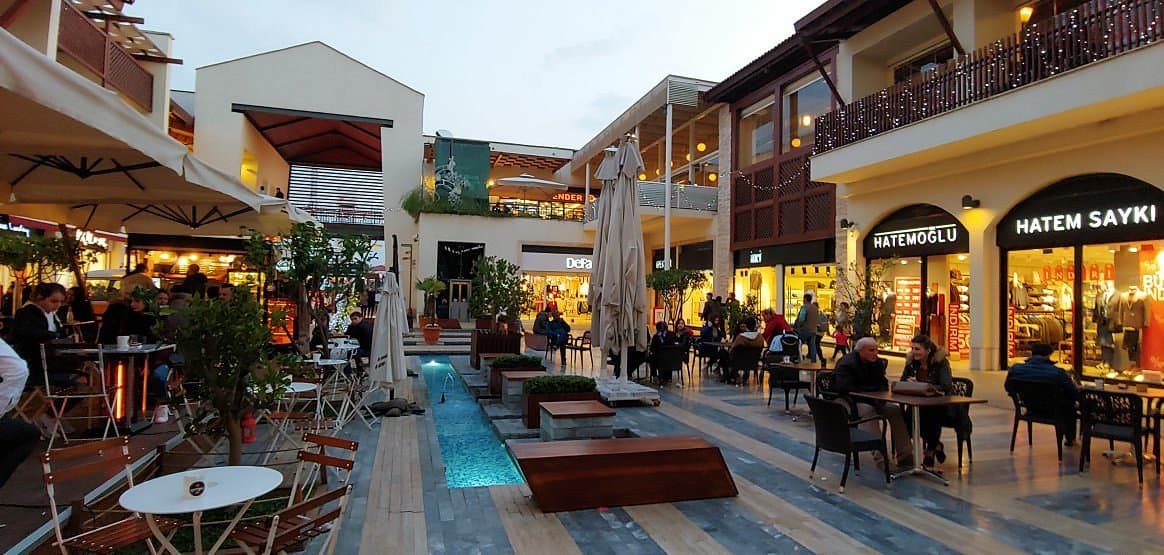 Einkaufszentrum Forum Aydin