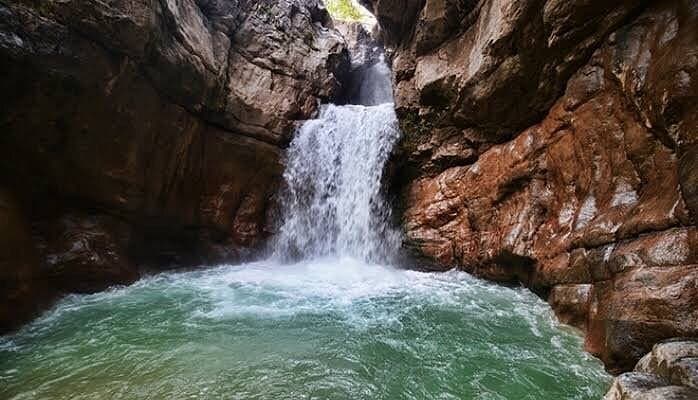 Galgamac-Wasserfall und Toprakhisar-Schlucht